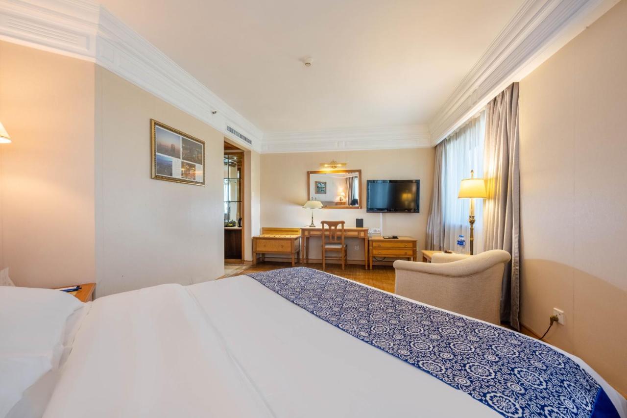 דונגגואן Hotel Silverland מראה חיצוני תמונה