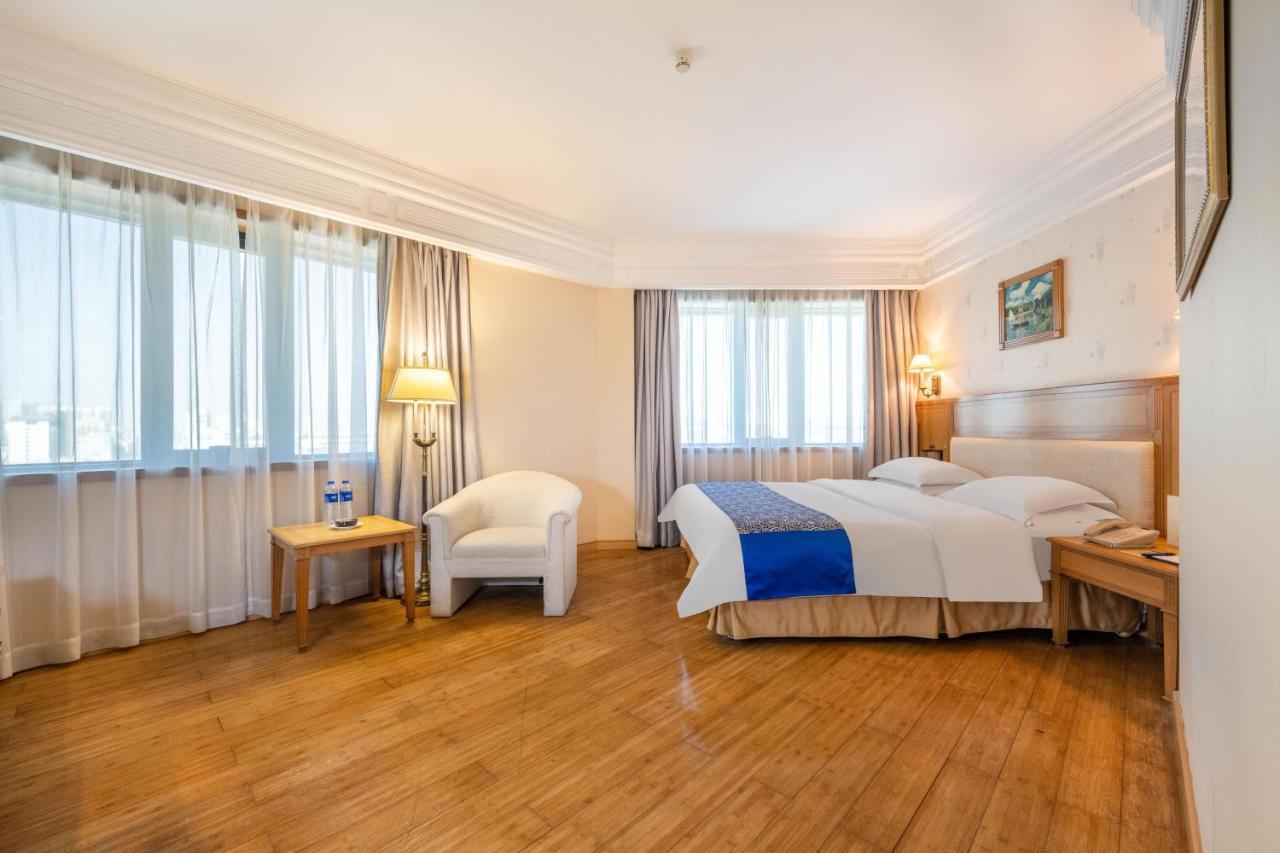 דונגגואן Hotel Silverland מראה חיצוני תמונה