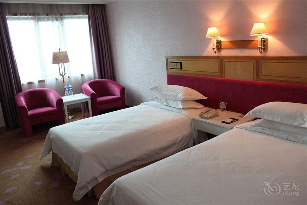 דונגגואן Hotel Silverland מראה חיצוני תמונה