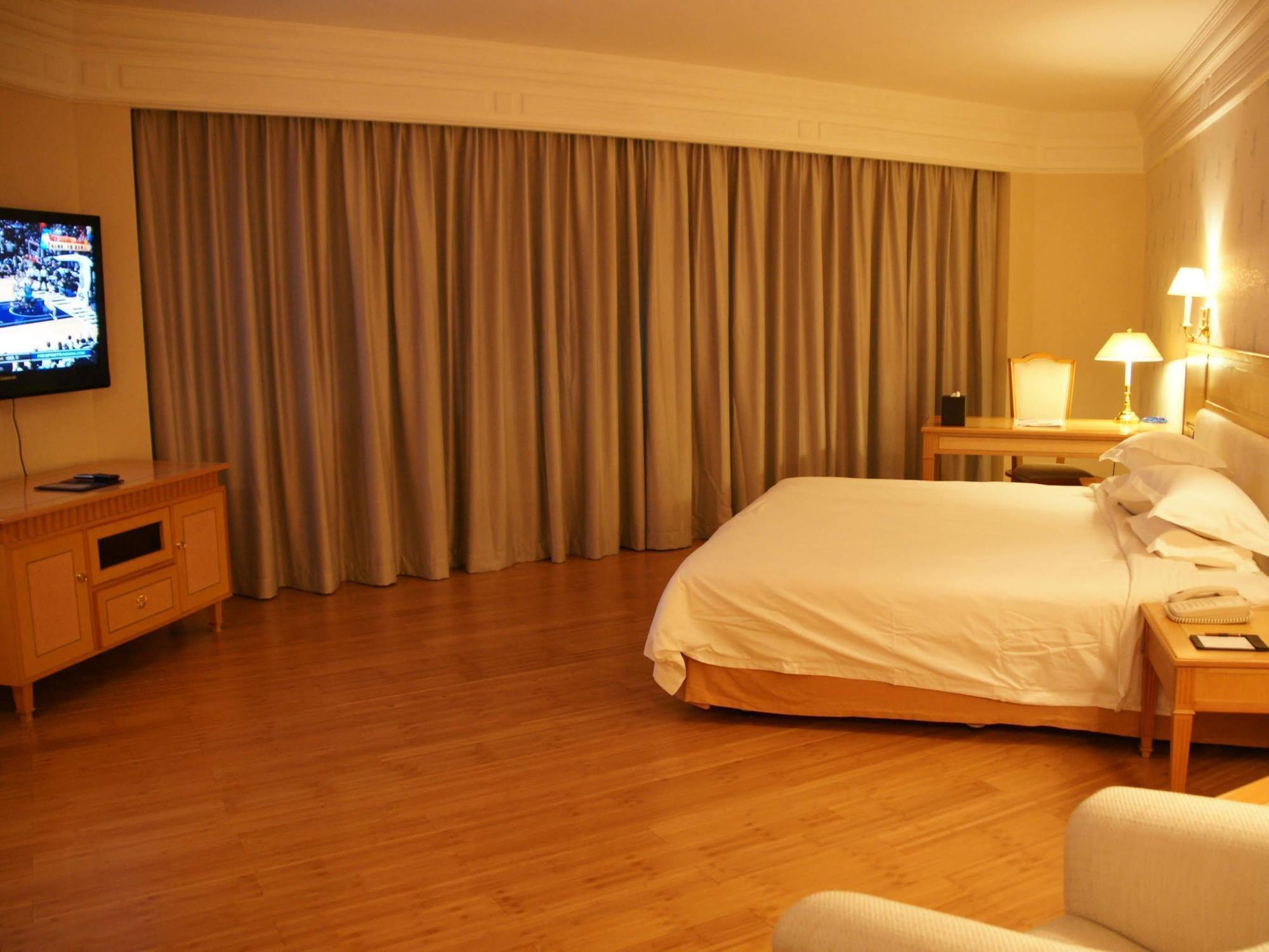 דונגגואן Hotel Silverland מראה חיצוני תמונה